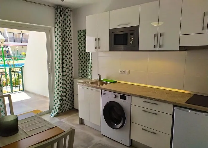 Cozy Cristianos Apartment *